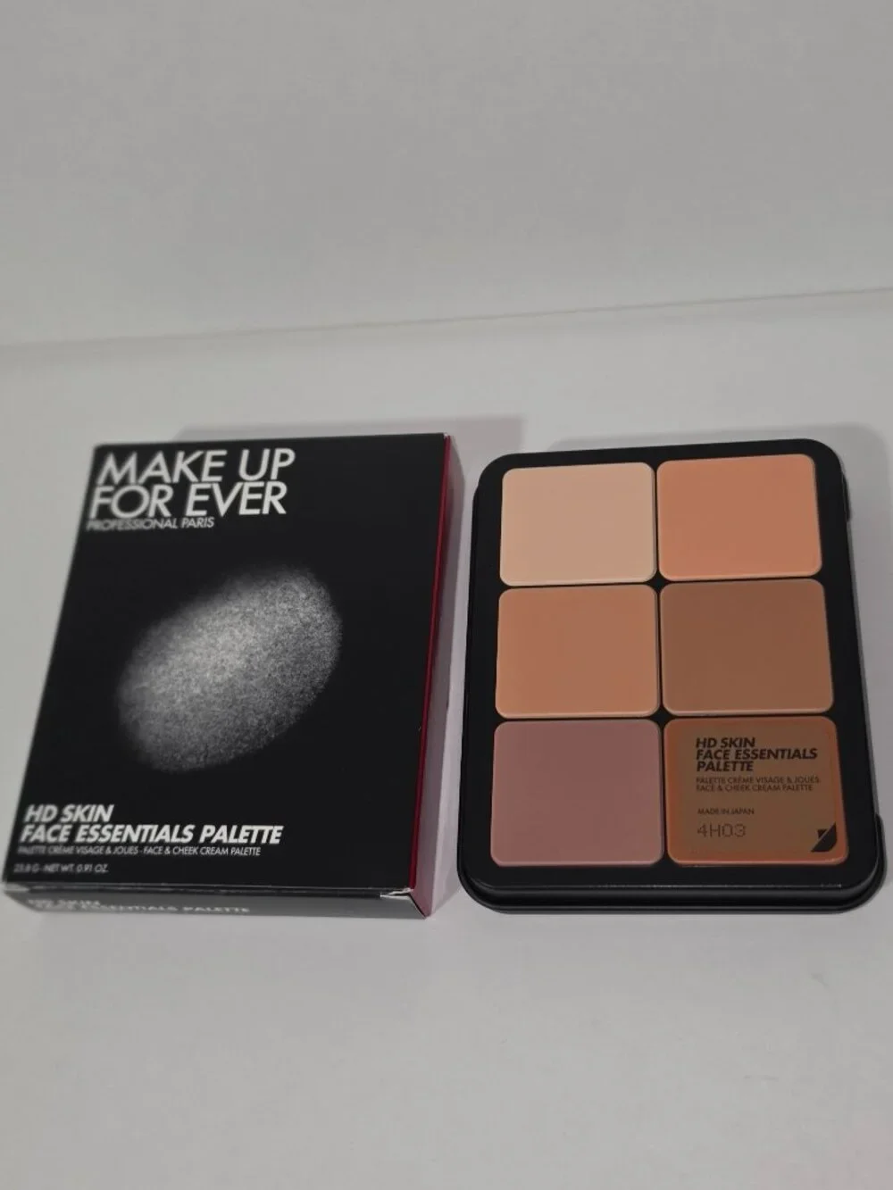 MAKE UP FOR EVER HD Skin Face Essentials Cream Palette -Light to Medium -0.91 OZ